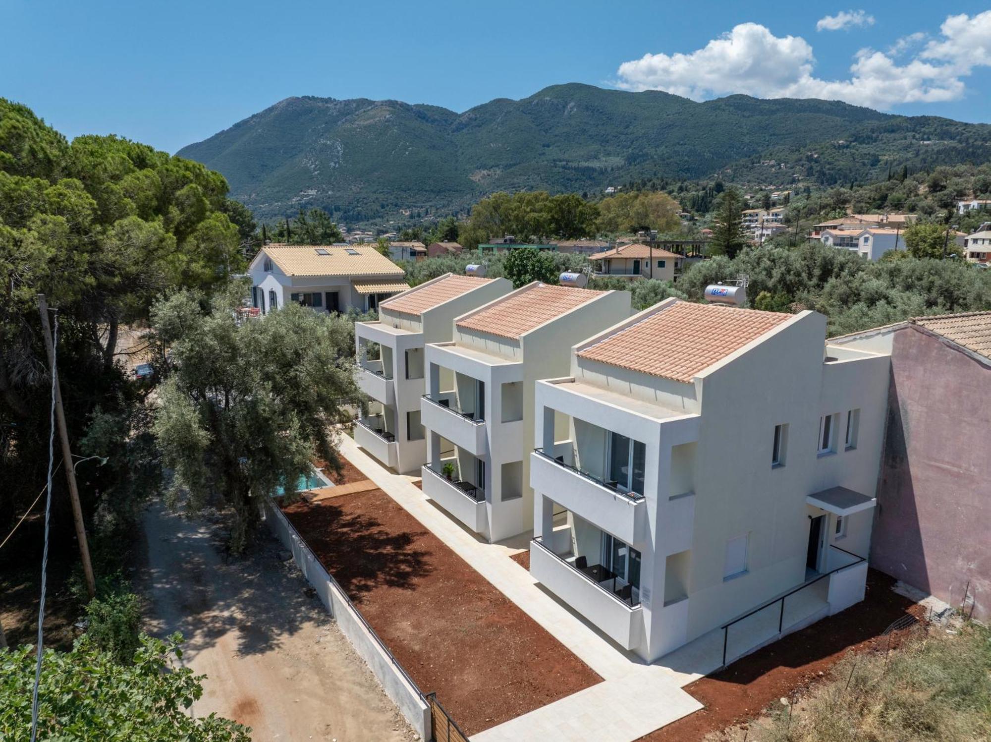 Miralis Apartments نِكيانا المظهر الخارجي الصورة